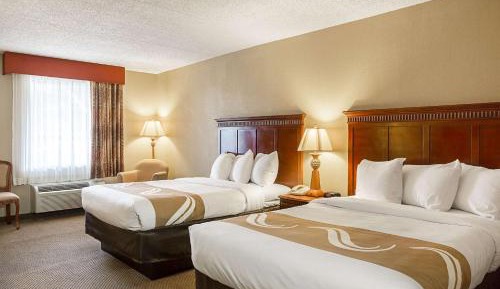 Double Room with Two Double Beds- Smoking 
