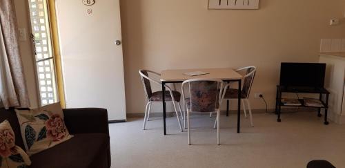 Two-Bedroom Apartment (6)