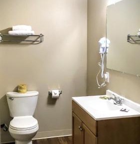 Deluxe Family Suite
