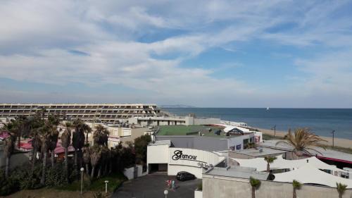 Studio Apartment with Sea View