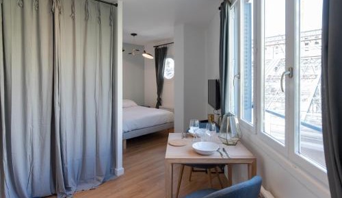Superior Apartment