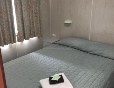 Holiday Cabin (Pet Friendly) 