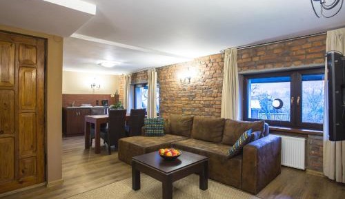 Suite with Mountain View