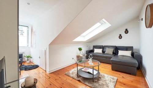 Deluxe Two-Bedroom Apartment