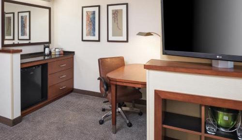 King Room with Sofa Bed - High Floor