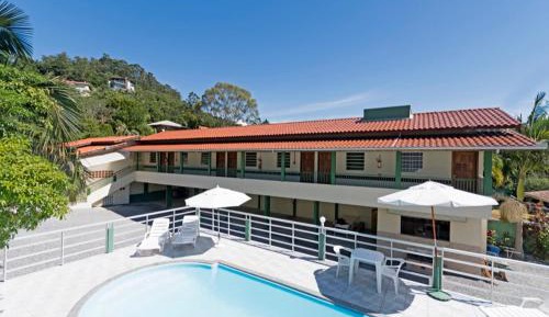 Triple Room with Pool View