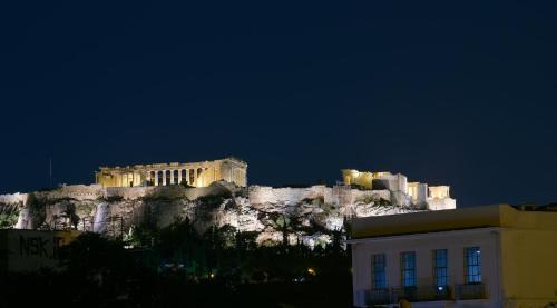 Thissio Luxury Residence with Panoramic Acropolis View  