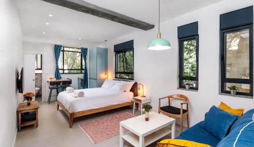 Superior Apartment