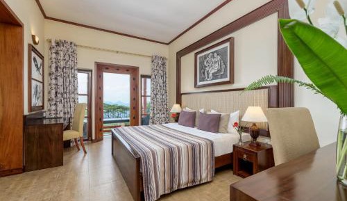 Junior Mountain View Suite