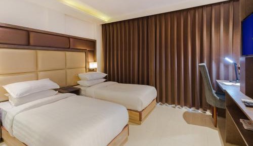 Superior Deluxe Double or Twin Room 
