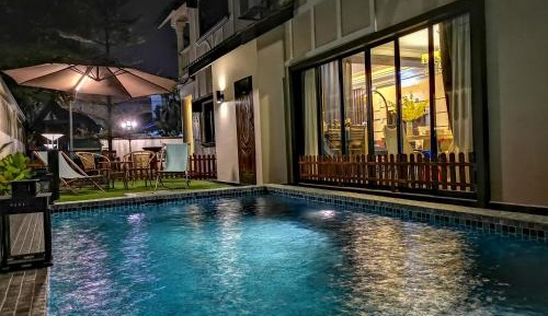 Villa with Private Pool