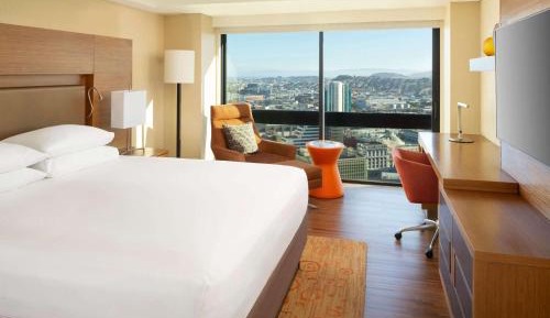 King Room with Square View