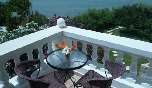 Double Room with Balcony and Sea View