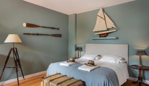 Deluxe Double Room with Shower