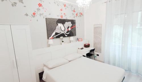 Family Room with Two Rooms and Private External Bathroom