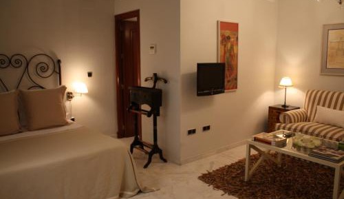 Family Studio