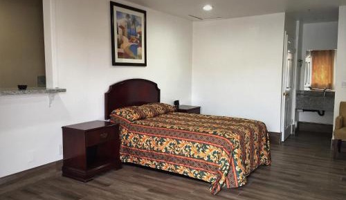 One-Bedroom Suite
