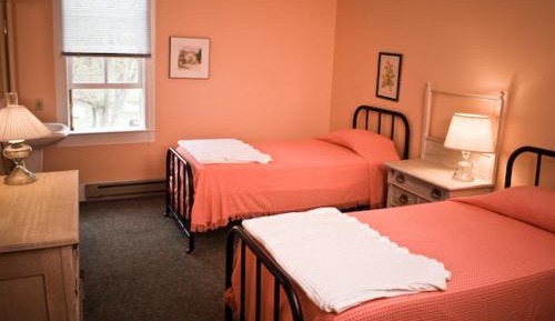 Double Room with Private External Bathroom