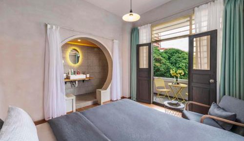 Double Room with Balcony