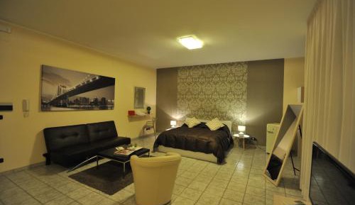 Deluxe Double Room with Two Double Beds
