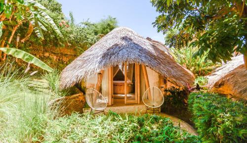 Bungalow with  Air Conditioning 