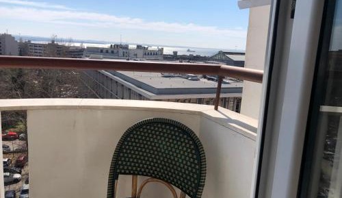 Studio Apartment with Sea View
