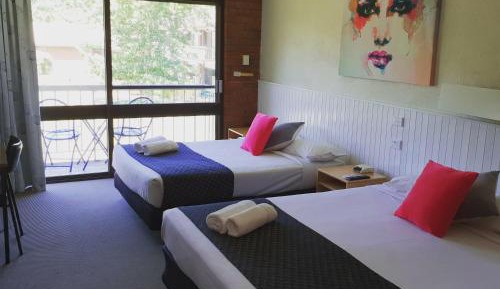 Twin Room with Balcony