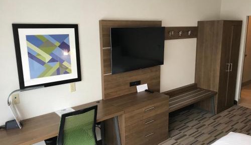 Double Room with Two Double Beds - Hearing Accessible/Non-Smoking 