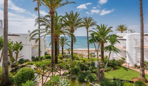 Superior Two-Bedroom Apartment with Sea View and Terrace