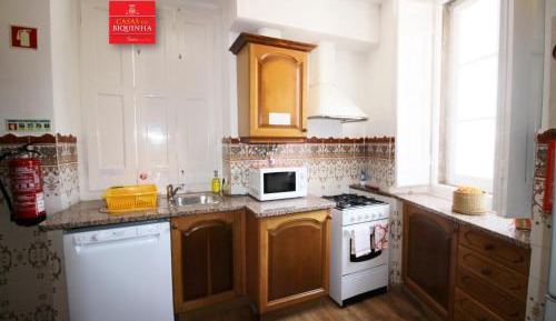 One-Bedroom Apartment - Split Level