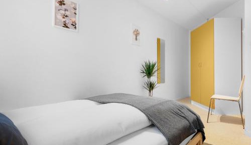 Economy Double Room with Shared Bathroom
