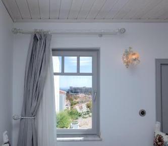Triple Room with Sea View