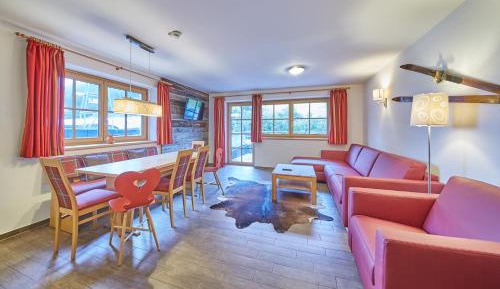 Two-Bedroom Apartment with Balcony Top 1