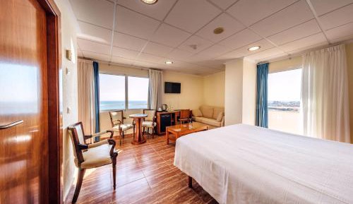 Superior Queen Room