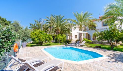 Villa with Sea View