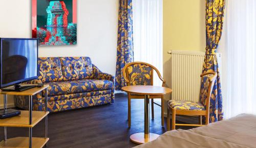 Deluxe Double Room with Bath