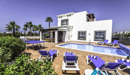Villa with Private Pool