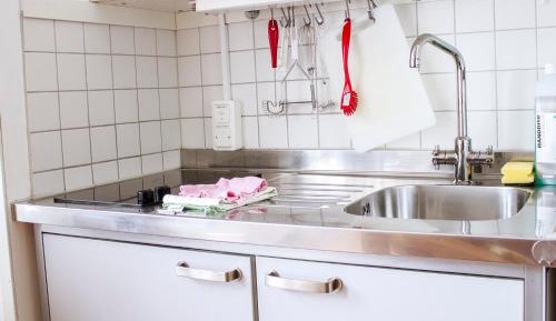 Basic Double Room with Shared Bathroom