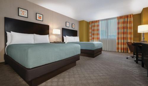 West Tower Double Queen Room