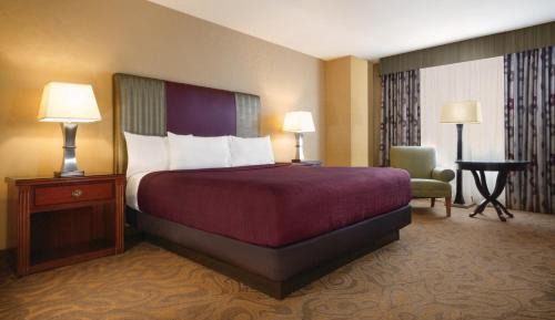 Casino Tower King Room