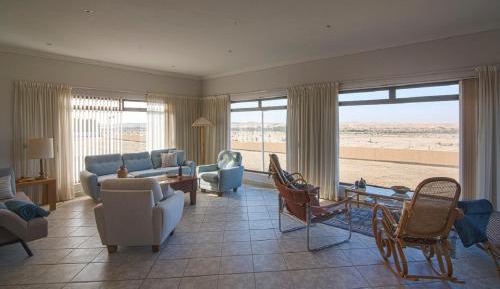 Large One-Bedroom Apartment