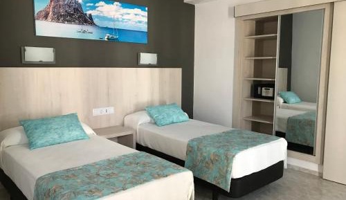 Twin Room with Balcony