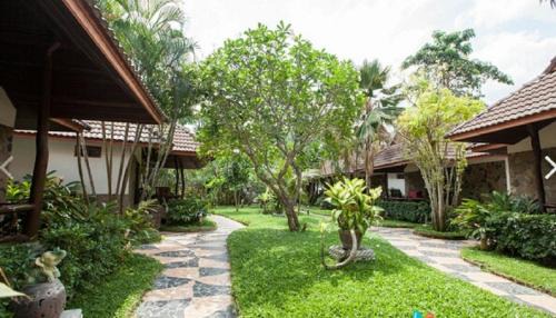Superior Bungalow with Garden View