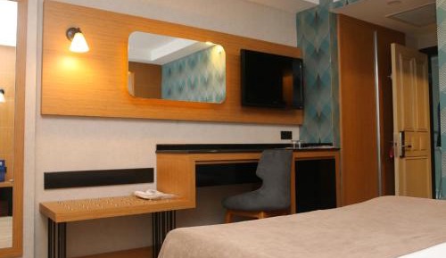Economy Double Room with Land View