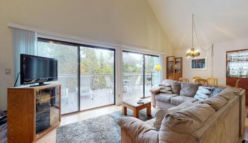 Two Bedroom Holiday Home