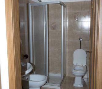 Twin Room with Shared Bathroom