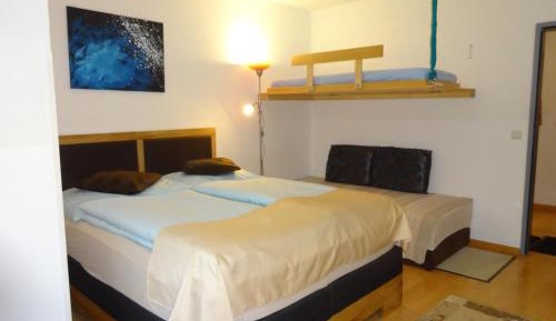 Studio Apartment with Balcony