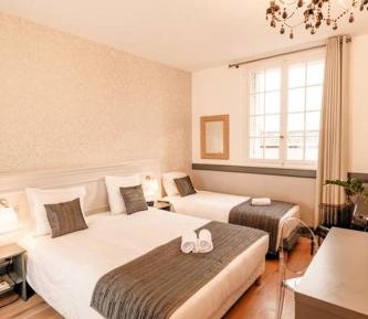 Triple Room South Facing