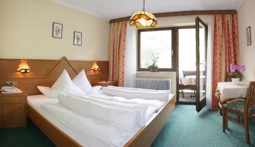 Double Room with Balcony or Terrace