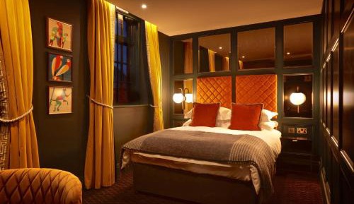 Standard King Room